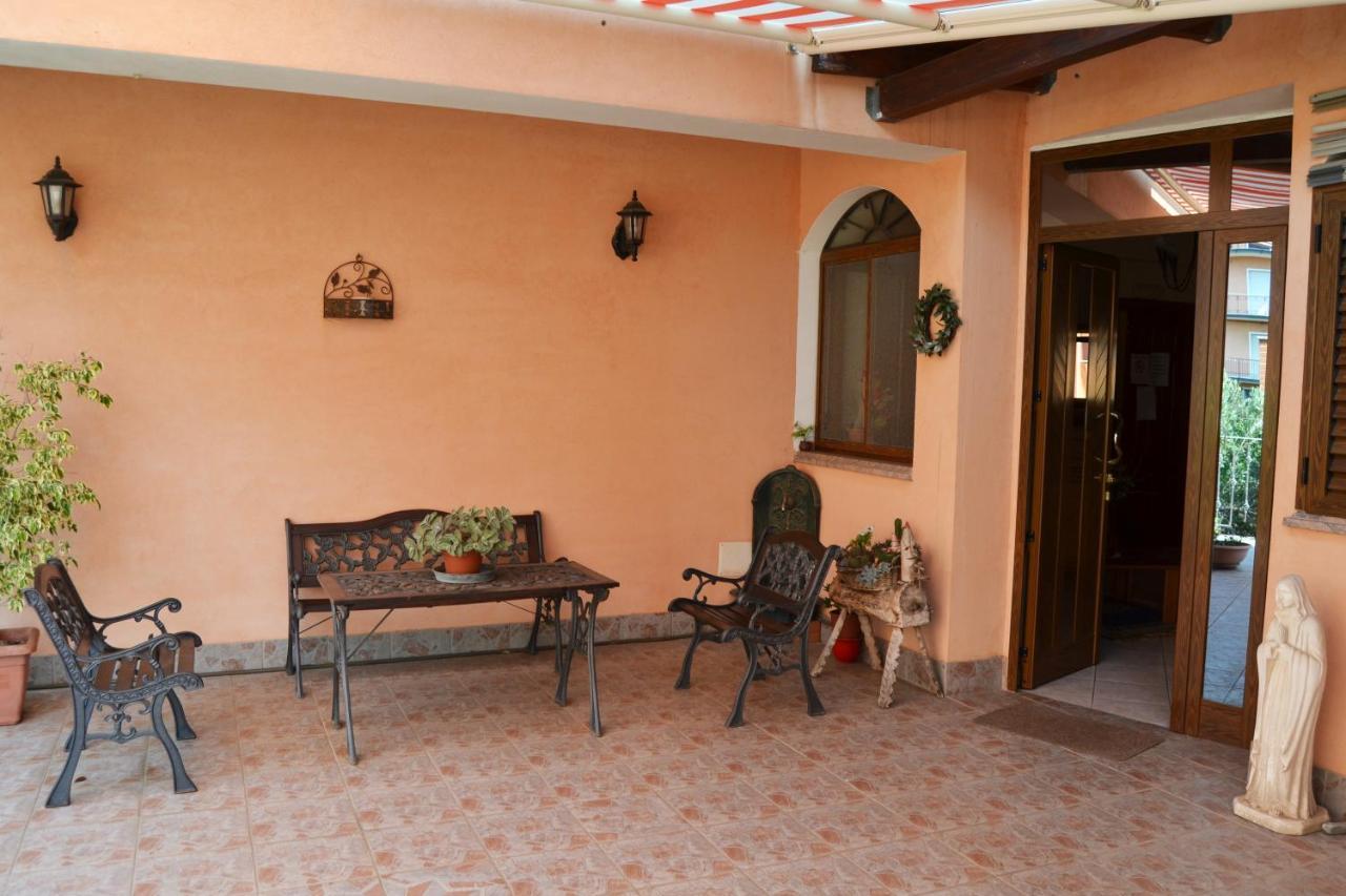 Hotel Ristorante L'Avvenire Gizzeria Bagian luar foto